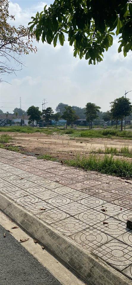 Ngộp ngân hàng bán gấp đất đối diện bcons city life shr 63m² 1,68 tỷ
