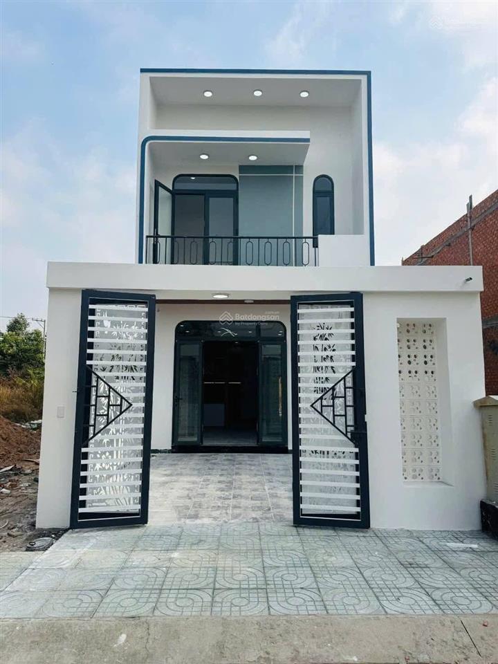 Bán nhà 1 trệt 1 lầu uyên hưng, bình dương, cách kcn vsip3 300m, sổ hồng riêng giá 2,15 tỷ