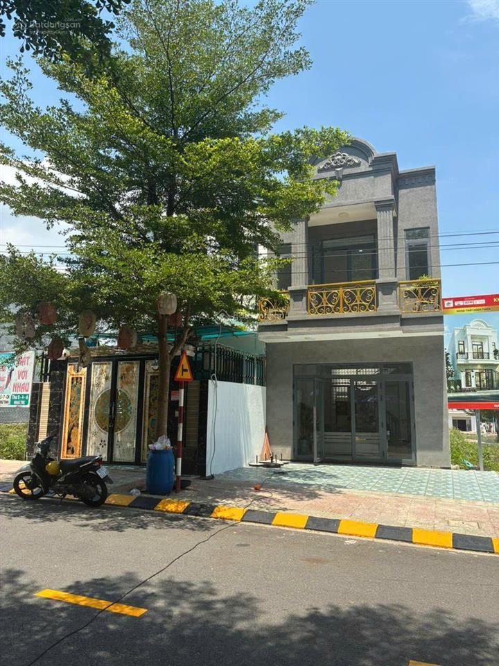 Chỉ 590 triệu sở hữu ngay nhà sổ sẵn ngay vsip3. cho thuê 8tr/tháng.