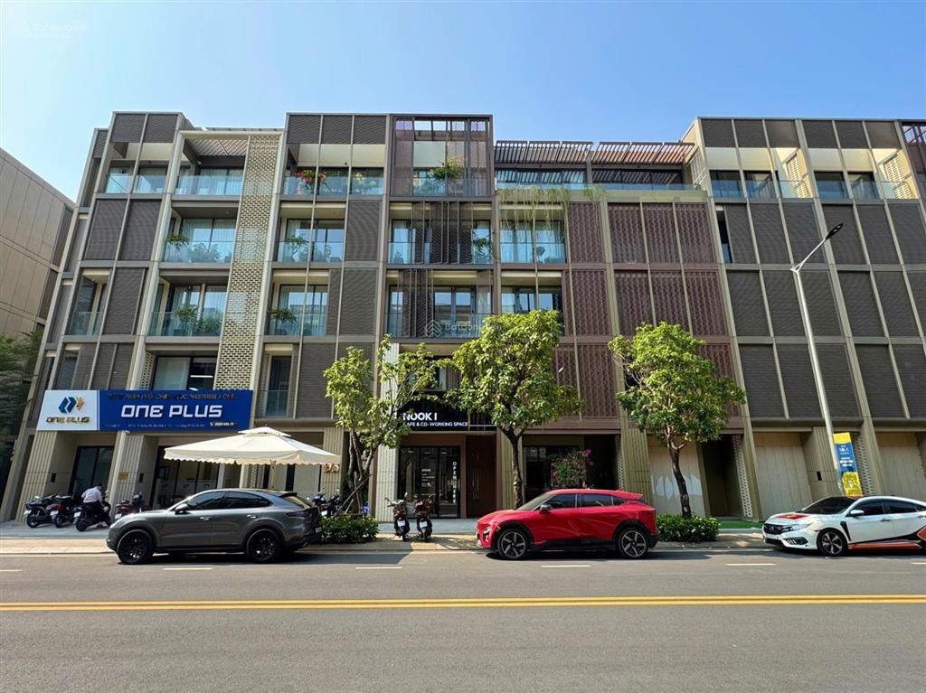Chính chủ gửi thuê nguyên căn nhà thô  nhà phố soho the global city
