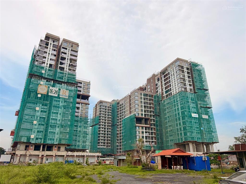 Chính chủ cần bán siêu phẩm 1pn layout a2 diện tích 48m2 tháp b