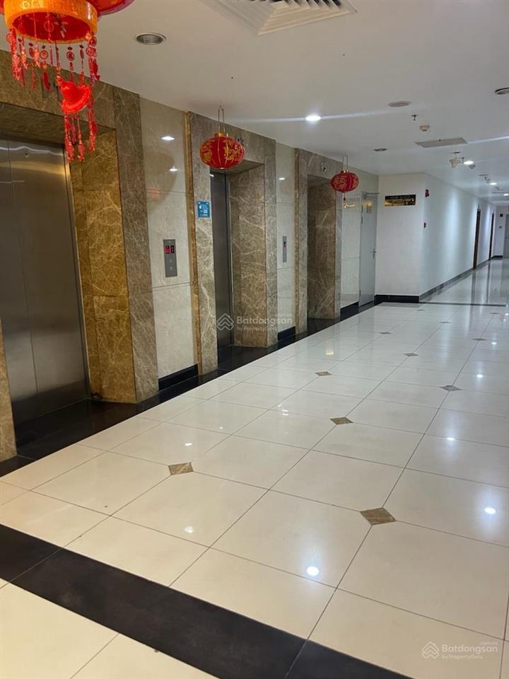 Giảm chào căn hộ chung cư, mặt đường vạn phúc. đầy đủ tiện nghi, gần trường học, bưu điện.
