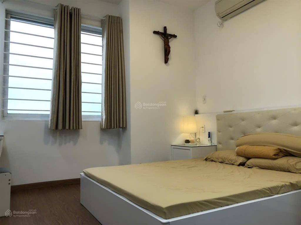 Bán cc ngô gia tự, quận 10, thang máy, 2,8 tỷ, 60m2, 2pn.