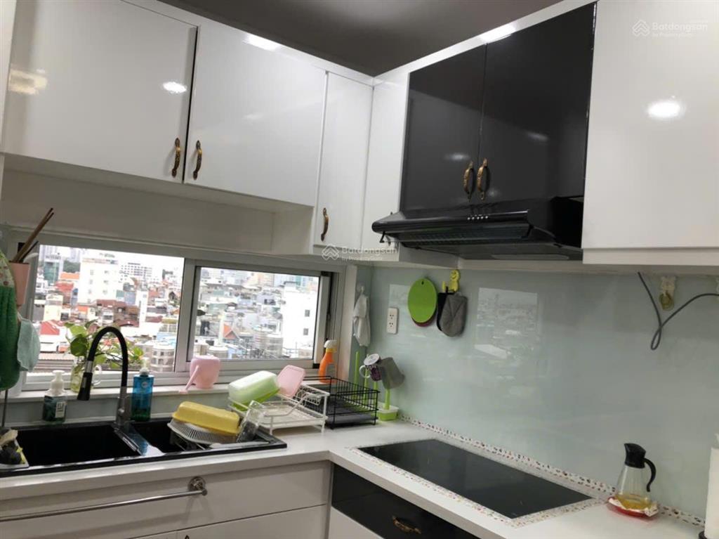 Bán cc ngô gia tự, quận 10, thang máy, 2,8 tỷ, 60m2, 2pn.