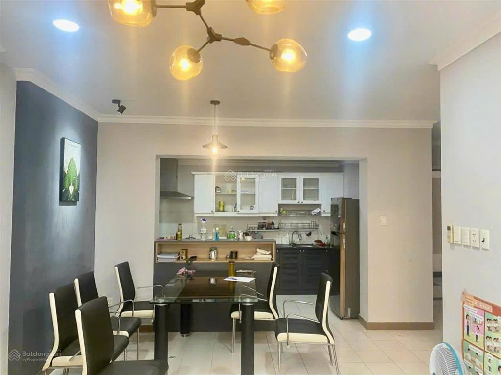 Chủ cần gửi bán căn hộ chung cư phúc thịnh, q5, 85m2, 2pn, 2wc, 4,5 tỷ, sổ hồng
