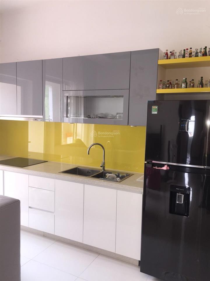Cho thuê căn hộ chung cư hoa sen, quận 11, căn góc 3pn, 2wc.