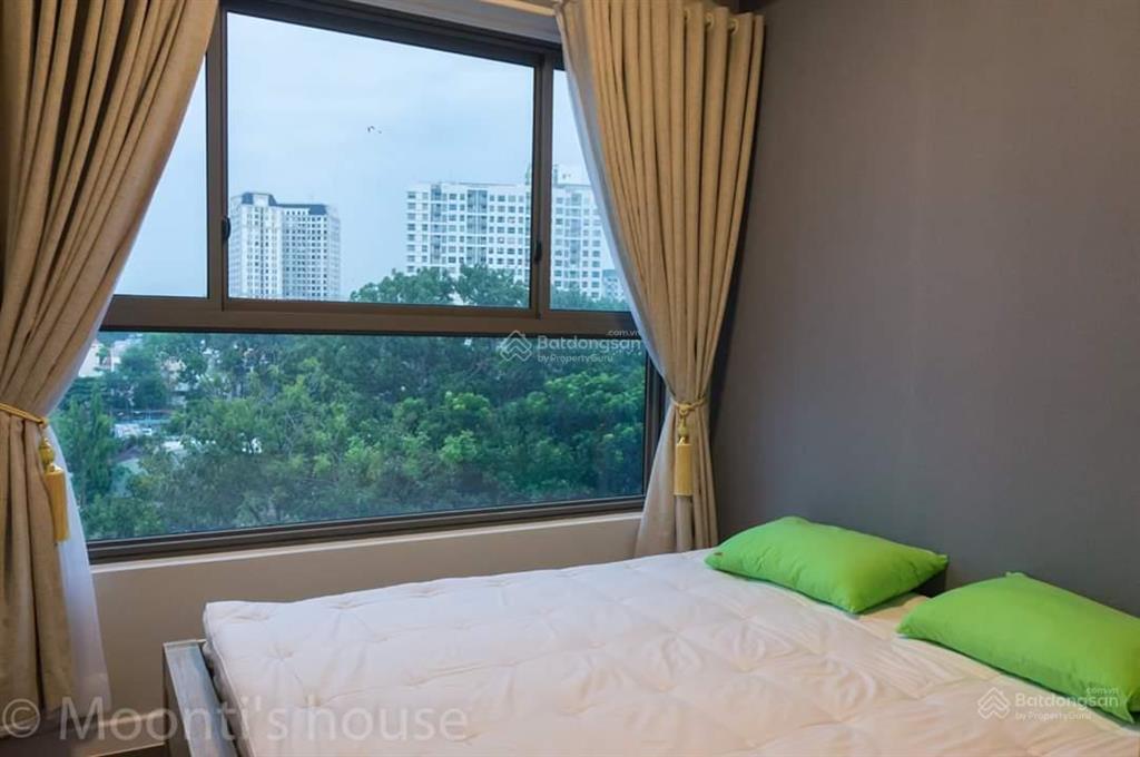 Bán cc orient apartment, quận 4, 75m2, 2pn, 2wc, view sông, hiếm có, sổ hồng.