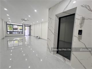 Chủ nhà cho thuê tầng trệt, có thang máy, máy lạnh, mới đẹp giá 12 triệu, hầm xe rộng, đường ô tô