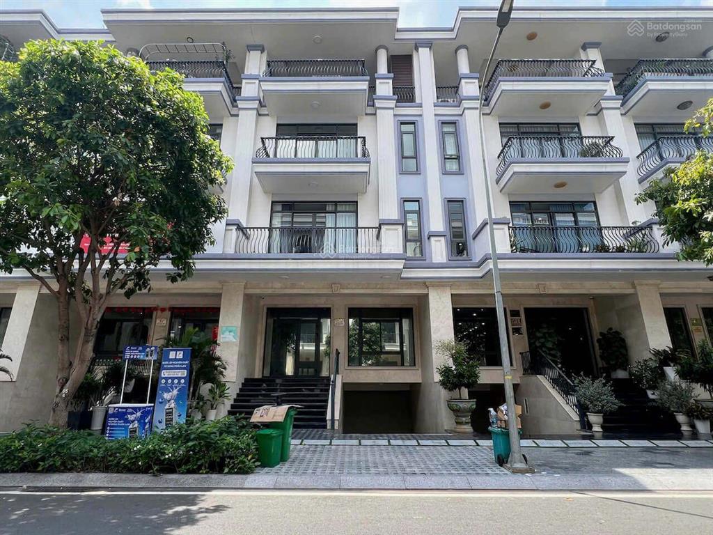 Chủ giảm 2 tỷ 500  bán nhanh căn 7x22m, hầm 4 tầng hoàn thiện, kế bên khu thương mại diamond sky