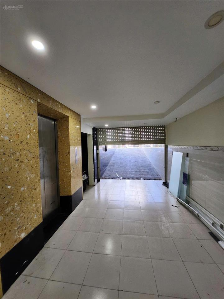 Chủ nhà bán đường lớn 20m ô tô đậu thoải mái (5x22m=110m2), hầm 5 tầng, thang máy, sổ hồng riêng