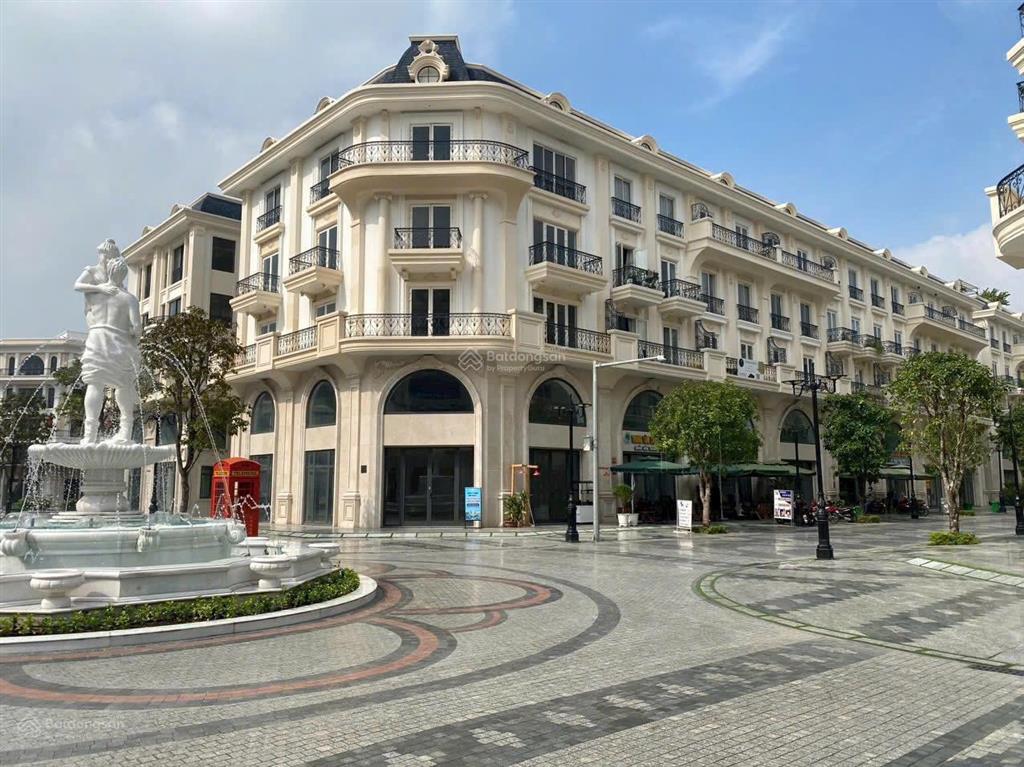 Một trong những căn nhà 7x22m đẹp phố đi bộ, vạn phúc city, nội thất hơn 12 tỷ, đẹp và độc lạ
