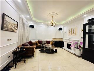 Cho thuê biệt thự anh đào vinhomes riverside full nội thất chỉ 45tr/tháng
