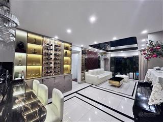 Bán căn hộ tòa golden armor, b6 giảng võ, 75m2, 11 tỷ, 2 ngủ, 2 vs, sổ đỏ cc, full nội thất mới đẹp