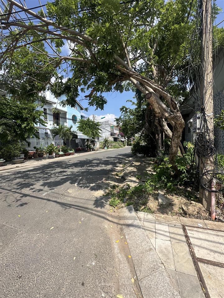 Bán nhà 153m2 kdc văn thánh, tp phan thiết, bình thuận