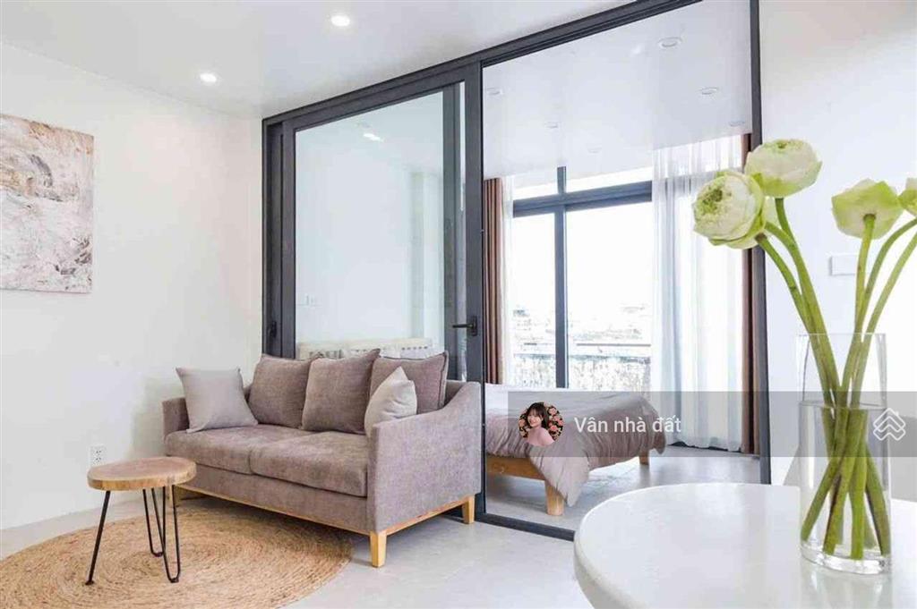Siêu phẩm view hồ tây, trịnh công sơn, 60m 8 tầng thang máy cách ô tô chỉ 20m