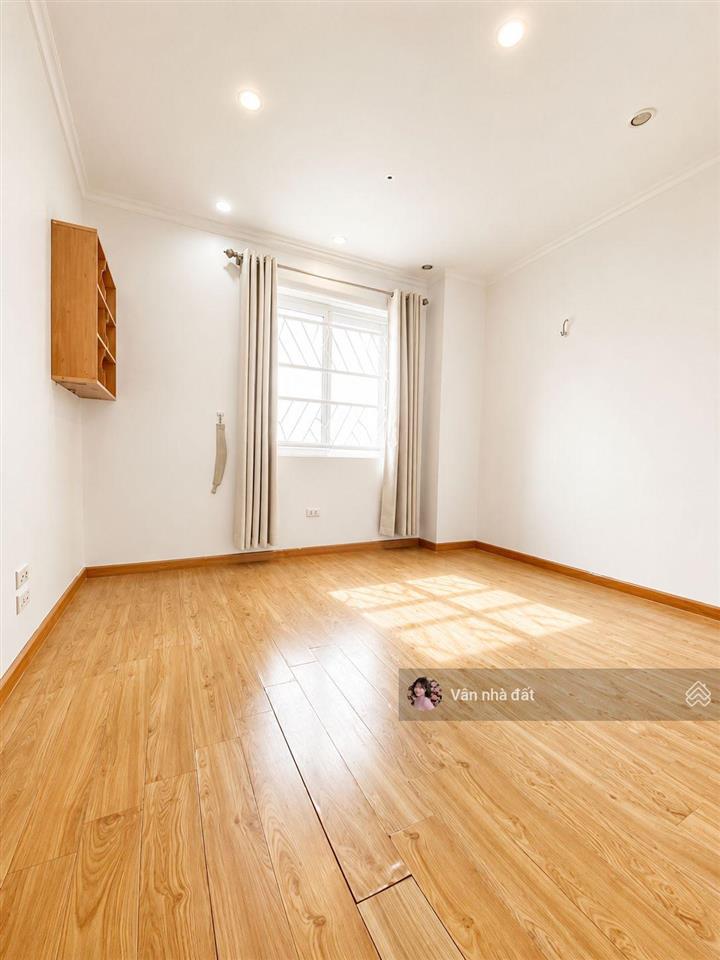 Giá tốt nhất khu vực  view triệu đô ciputra tây hồ  67m  2 ngủ