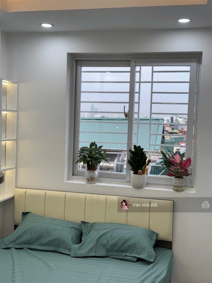 Nhỉnh 2 tỷ sở hữu ccmn thụy khuê 54m2 2pn, full nội thất