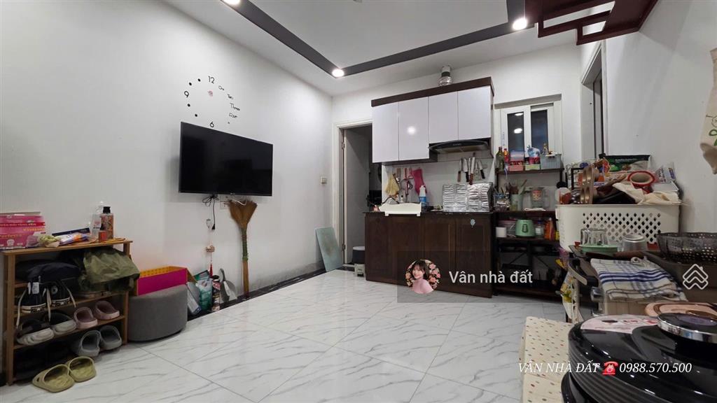 Chỉ 2.35 tỷ khó tìm căn thứ 2 có sổ đỏ 50m ngay võng thị hồ tây