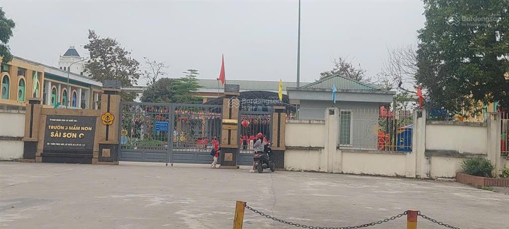 Chính chủ cần bán lô đất đẹp, đường ô tô tránh, gần chùa thầy, quốc oai. giá 900 triệu