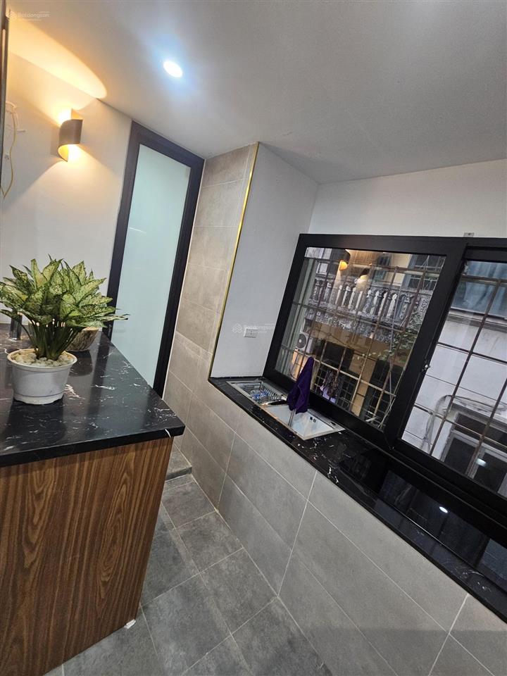 Chính chủ bán căn hộ tập thể thanh xuân, lô góc thoáng sáng, nhà đẹp ở luôn, 55m2 2 ngủ giá 2,85 tỷ