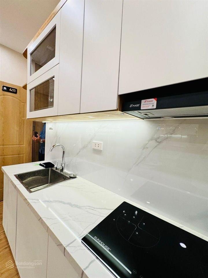 Bán ch tập thể phố 8/3, kim ngưu, nhà đẹp ở sướng, 60m2 2 ngủ wc khép kín giá chỉ 3,4 tỷ sổ riêng