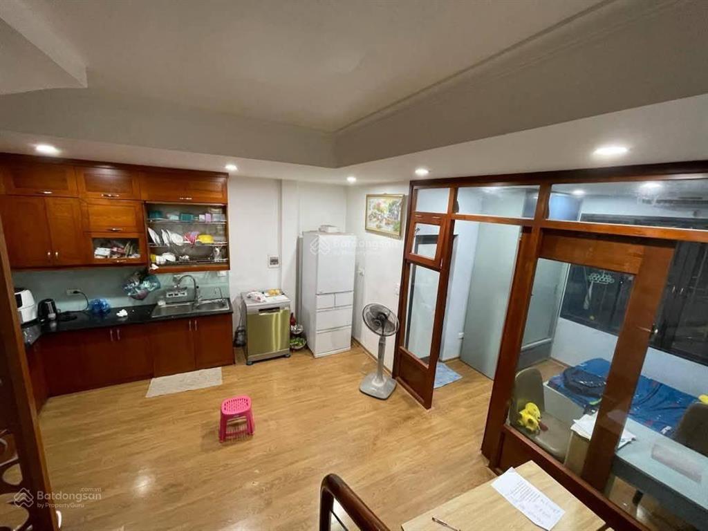 Bán nhà ngõ 68 triều khúc  36m2  4 tầng  6.7 tỷ  nhà dân xây  2 thoáng  gần ô tô