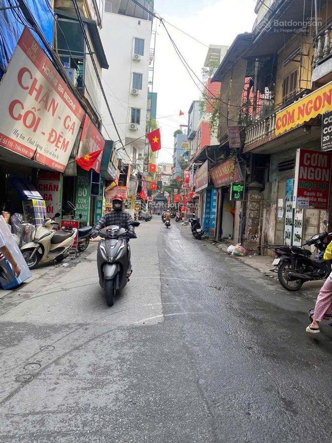 Bán nhà ngõ 68 triều khúc  36m2  4 tầng  6.7 tỷ  nhà dân xây  2 thoáng  gần ô tô