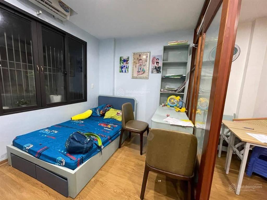 Bán nhà ngõ 68 triều khúc  36m2  4 tầng  6.7 tỷ  nhà dân xây  2 thoáng  gần ô tô