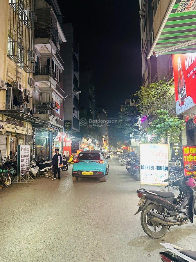 Bán nhà ngõ 68 triều khúc  36m2  4 tầng  6.7 tỷ  nhà dân xây  2 thoáng  gần ô tô