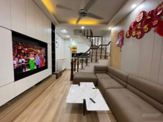 Bán nhà phố thanh bình,mỗ lao, 32m2  4 tầng nhà đẹp  8.75 tỷ làm việc trực tiếp chủ nhà  gần oto