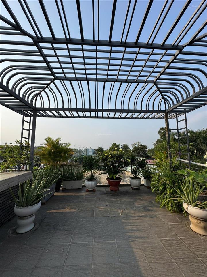 Chính chủ bán 15,8 tỷ | nhà 300m2 | thủ dầu một bình dương | tặng nội thất cao cấp