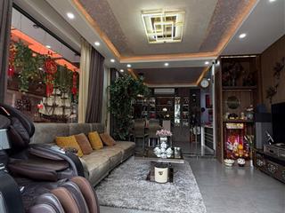 Chính chủ bán 16 tỷ | nhà 300m2 | thủ dầu một bình dương | tặng nội thất cao cấp
