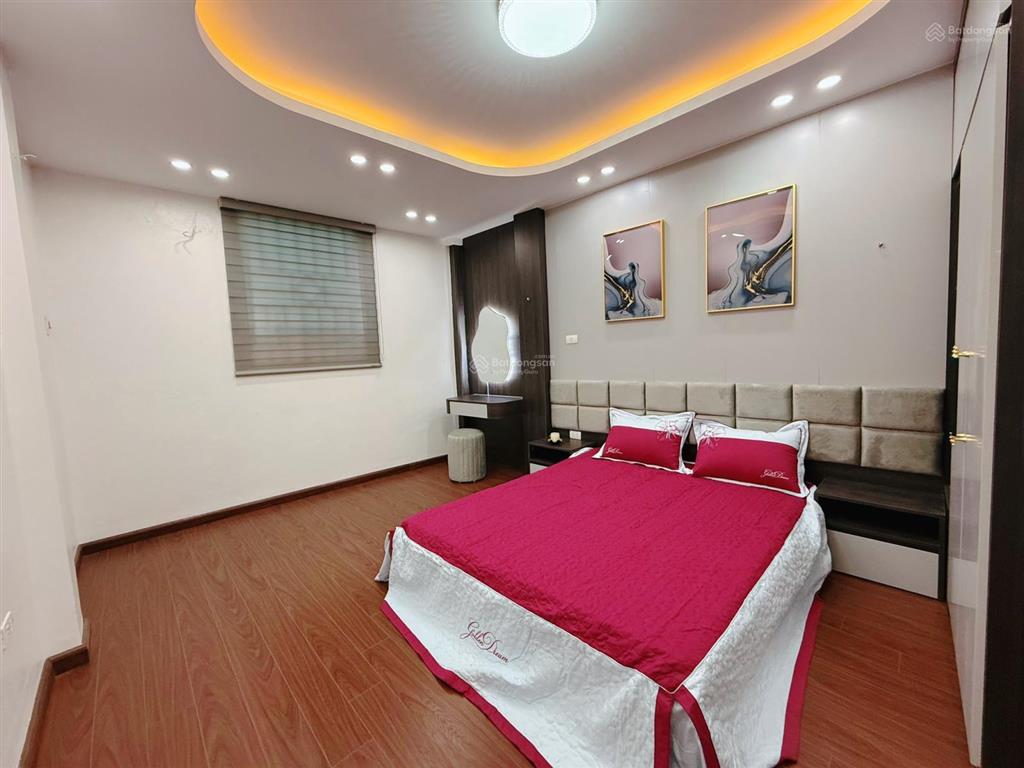 Bán nhà riêng tại kim ngưu, 6,15 tỷ, 27m2, 4 tầng, 3pn, đầy đủ nội thất
