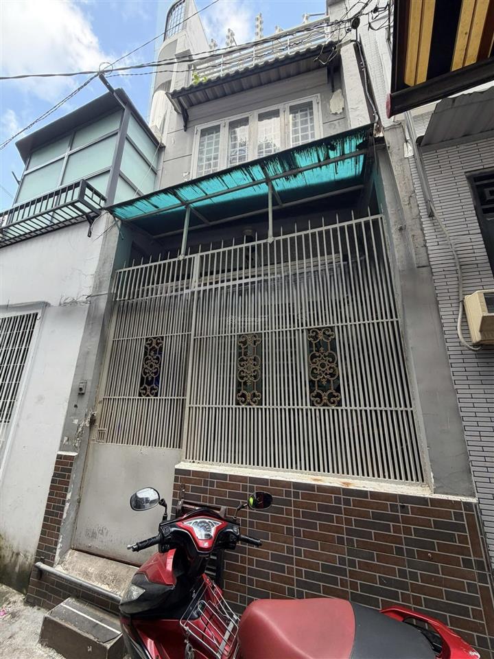 Nhà bán ngay chợ thị nghè dtcn 30m. sát hẻm xe hơi phường 21 bình thạnh