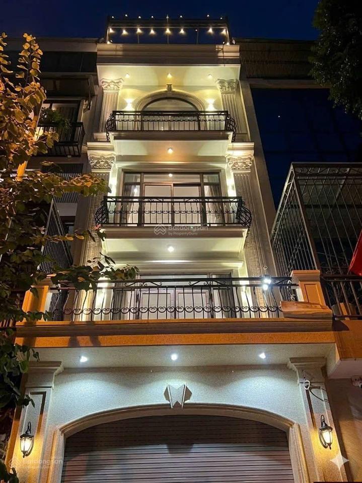 Chỉ 23 tỷ rẻ nhất kđt văn phú hà đông thang máy full nội thất 90m x 5 tầng (bán gấp trong tuần)