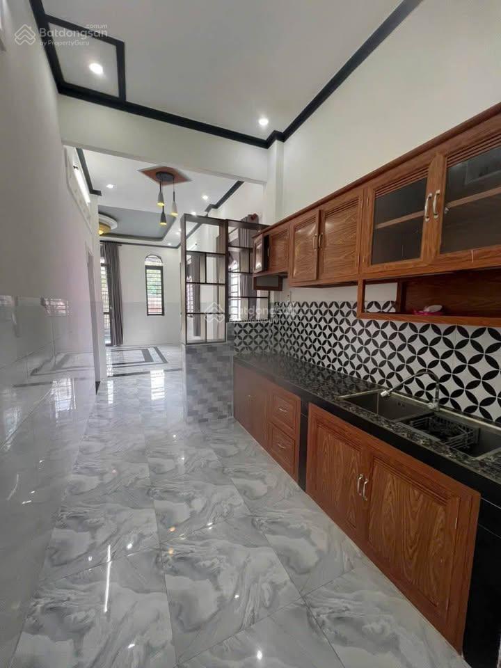 Chỉ 750tr có nhà sát coop.mart trảng bàng, ngang 7x29, sổ hồng riêng, đường oto.