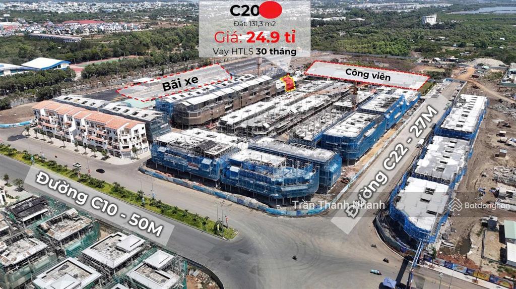 Nhà phố xem pháo hoa đông nam mát mẽ trong dự án blanca city
