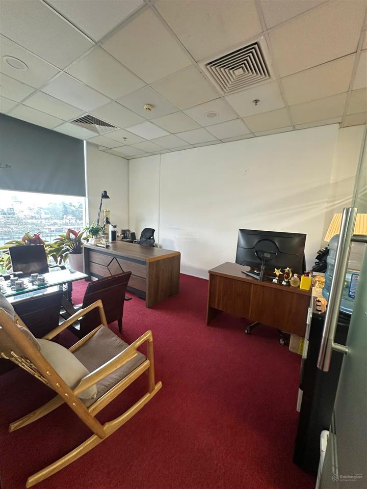 Cho thuê văn phòng tại 72a royal city, 366m2, view đẹp