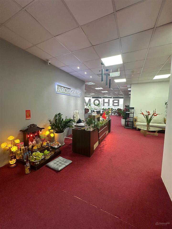Cho thuê văn phòng tại 72a royal city, 366m2, view đẹp