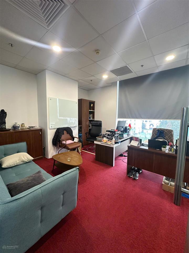 Cho thuê mặt bằng văn phòng royal city 680m², có cắt lẻ từ 100m², diện tích theo nhu cầu