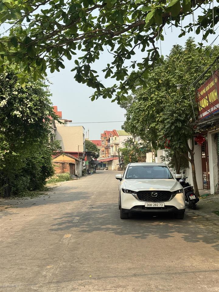 Đường thông tứ phía, ô tô ngủ trong đất, dt 71m full thổ cư giá nhỉnh 2tỷ