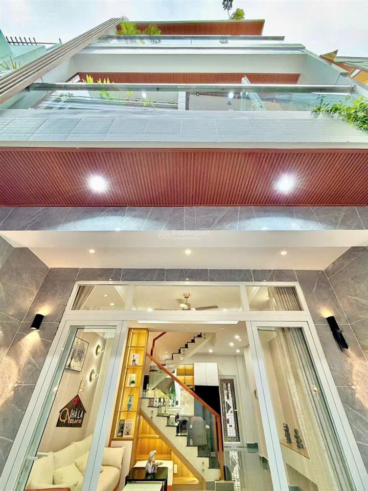 Nhà đẹp phan xích long, 3 tầng, 4pn full nt, shr