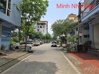 Bán nhà phân lô liền kề khu tái định cư x2b, hoàng mai,45m2 x 5 tầng 15 tỷ
