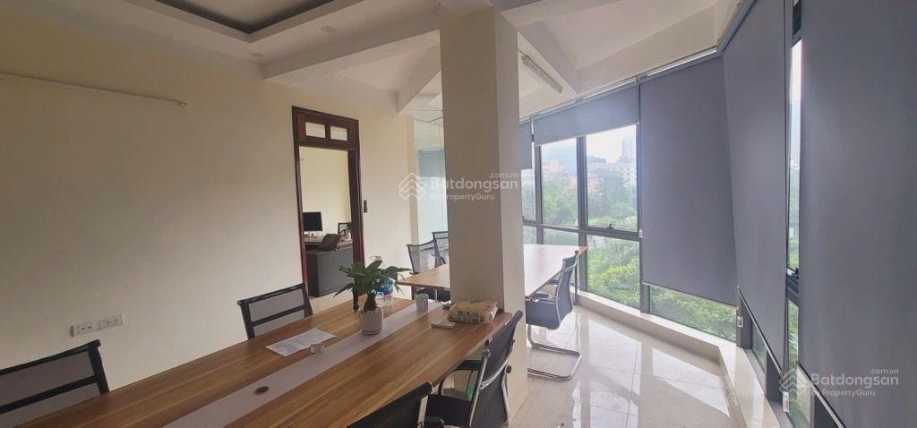 Bán nhà mặt phố, lô góc tam trinh, gần minh khai 42m2, 19,5 tỷ, sổ vuông đẹp, mặt tiền 5m view đẹp