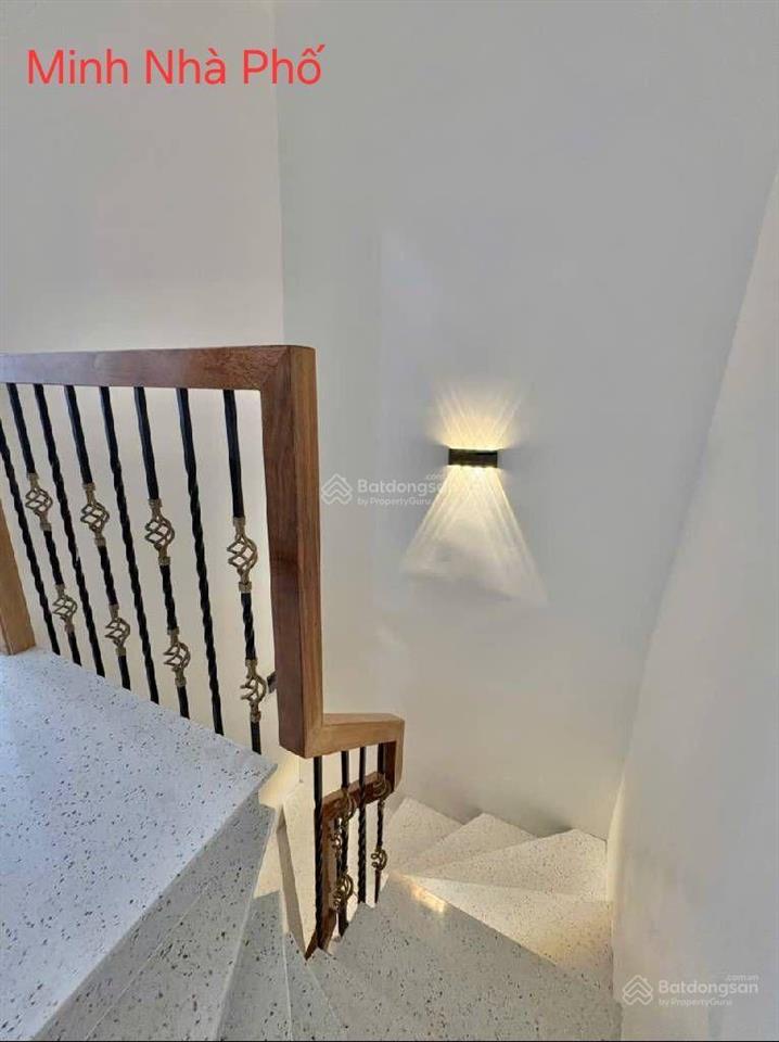 Bán nhà phố mai động 36m2 5 tầng thang máy ngõ ô tô lô góc full nội thất xịn. chỉ 7.3 tỷ
