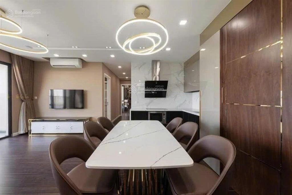 Chính chủ cho thuê căn góc hoa hậu 3pn vinhomes d'capitale