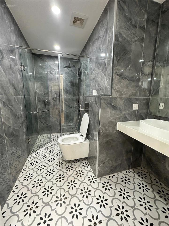 Chính chủ cần cho thuê hoặc bán căn hộ 3 ngủ chung cư royal city