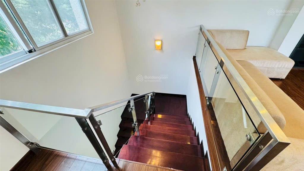 Groundhouse riverside residence, 344m²4pn4wc nội thất đầy đủ, giá 75tr/tháng. 0966 733 ***