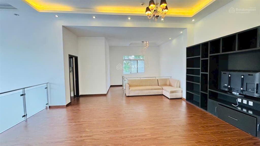Groundhouse riverside residence, 344m²4pn4wc nội thất đầy đủ, giá 75tr/tháng. 0966 733 ***