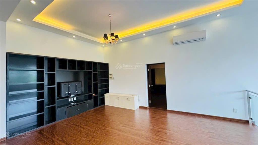 Groundhouse riverside residence, 344m²4pn4wc nội thất đầy đủ, giá 75tr/tháng. 0966 733 ***